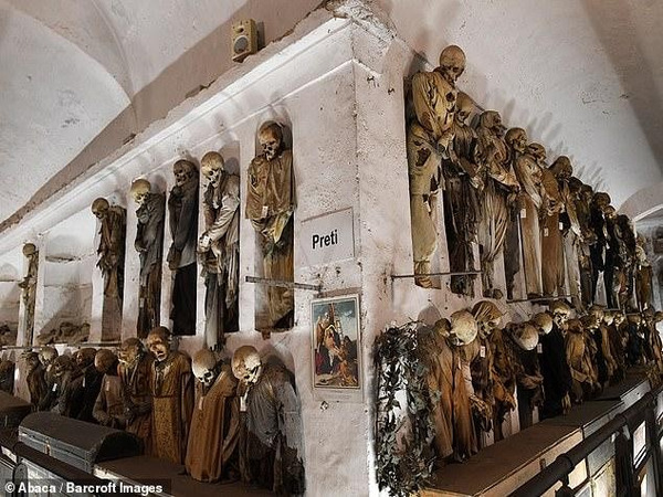 giải mã hầm mộ Capuchin